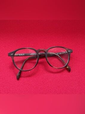 Salt. Eyeglasses in Dark Brown